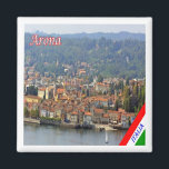 GAL005 ARONA Lago Maggiore, Italië, Koelkast Magneet<br><div class="desc">Hier vindt u het souvenir van uw vakantie. (GAL005 ARONA Lake Maggiore,  Italië Koelkast magneet). Verras vrienden en familieleden met de unieke souvenirs van uw geweldige reis. Probeer ons. #LeoPepeDesign - Panoramisch uitzicht meer en landschap,  Europa Italië Piemonte,  Leopepedesign,  Reisreis fototoerisme,  cadeau souvenir gadget koelkast magneet.</div>