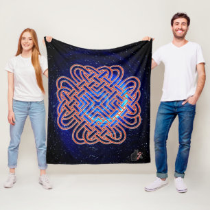 Galactic Celtic Love Knot Fleece Deken