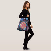 Galactische Buurt: Abstracte Kunst Crossbody Tas (Op model)