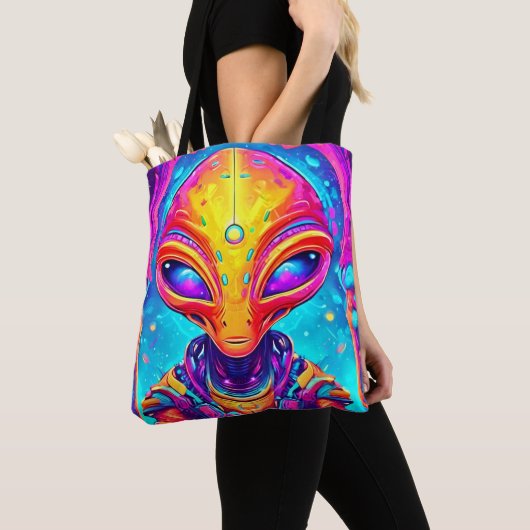 Galactische Cyborg Alien met Neon Gloed Tote Bag (Dichtbij)