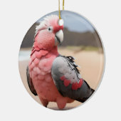 Galah staande op het strand keramisch ornament (Links)
