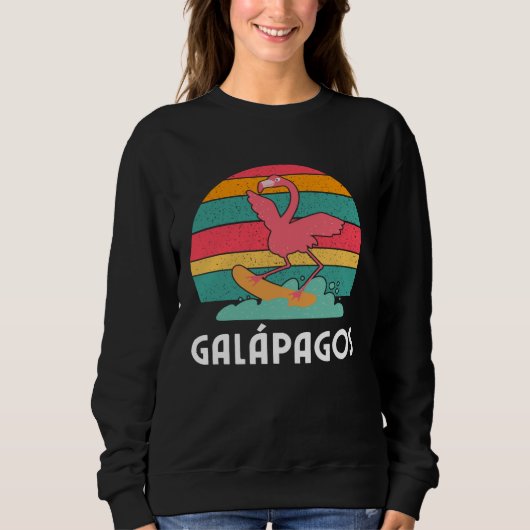 Galapagos Souvenir Flamingo Surfing Trui (Voorkant)