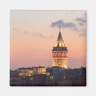 Galatatoren, Istanbul Magneet