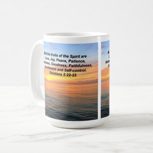 GALATISCHE VRUCHTEN VAN DE GIRIT BIBLE VERSE KOFFIEMOK (Voorkant links)