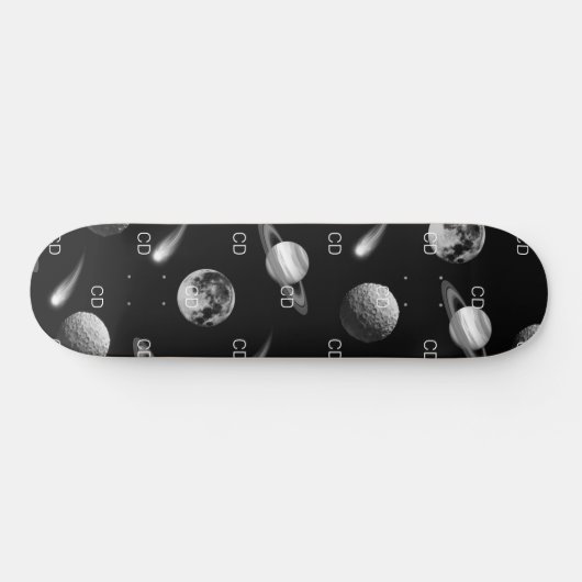 Galaxy Black white monogram initialen Persoonlijk Skateboard (Horizontaal)