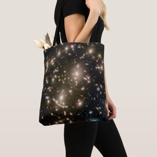 Galaxy Cluster Abell 370 Tote Bag (Dichtbij)