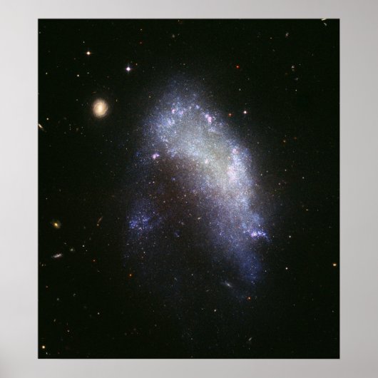 Galaxy NGC 1427A Plunges naar de Fornax Galaxy Poster (Voorkant)