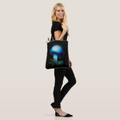 Galaxy Shiitake Gloeiende Lichtblauwe Paddestoel Tote Bag (Op model)