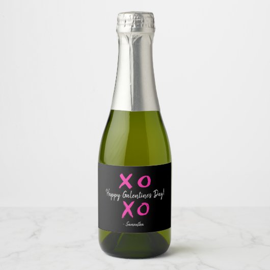 "Galentine's Cheers" Custom Roze & Zwart XOXO Mini Sparkling Wijnetiket (Voorkant)