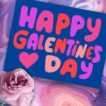 Galentines Day Bubble letters roze Curvy Retro Briefkaart<br><div class="desc">Kijk eens naar deze zoete en kleurrijke kunst,  met de hand die ik voor je gemaakt heb! Voel je vrij om je eigen tekst toe te voegen of de kleuren te wijzigen. Bezoek mijn winkel voor meer!</div>