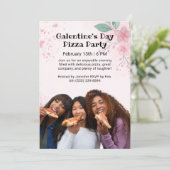 Galentine's Day Foto Pizza Feest Kaart (Staand voorkant)