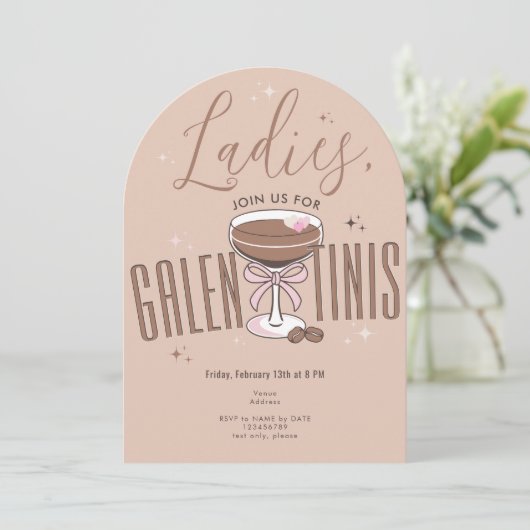 Galentini Martini Mocha Mousse Galentine Day Party Kaart (Staand voorkant)