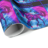 Galloping zwart paard fantasie gepersonaliseerd cadeaupapier (Rol Hoek)