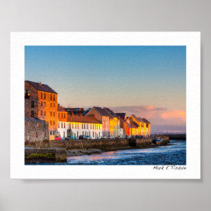 Galway's waterfront op Sunset - Ierland - Mini Poster