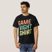 Game Nigh Boardgaming voor gamers T-shirt (Voorkant volledig)