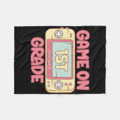 Game On 1st Grade Cool Video Game Ck To School Kid Fleece Deken (Voorkant (Horizontaal))