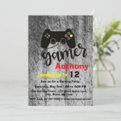 GAME ON...een videogame verjaardagsfeestje Kaart (Staand voorkant)