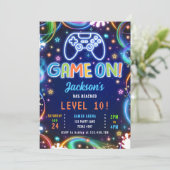 Game On Gamer Videogames Neon Glow Boy Verjaardag Kaart (Staand voorkant)