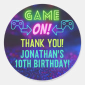 GAME ON! Neon Gaming Sticker – Jonathan’s 10th Bir (Voorkant)