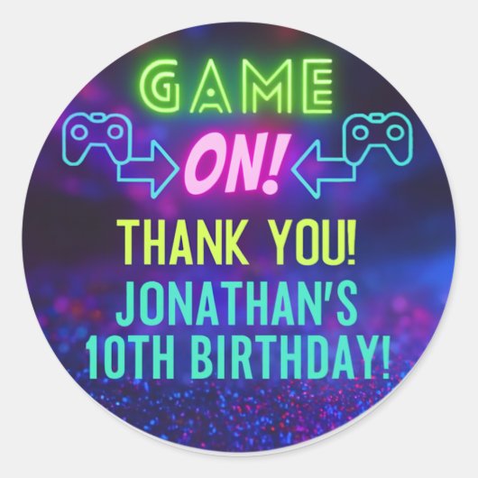 GAME ON! Neon Gaming Sticker – Jonathan's 10e Verj (Voorkant)
