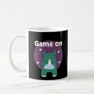 Game op Kawaii grappige baby in blauwe kleur Koffiemok