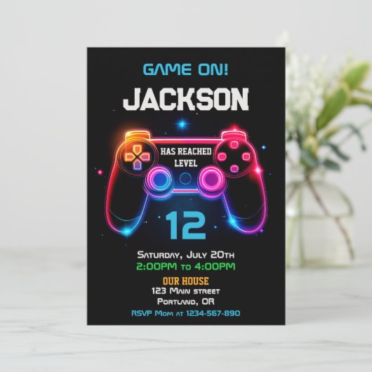 Game op video game controller uitnodiging niveau o (Staand voorkant)