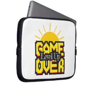 Game Over, breng retro games weer tot leven met, l Laptop Sleeve