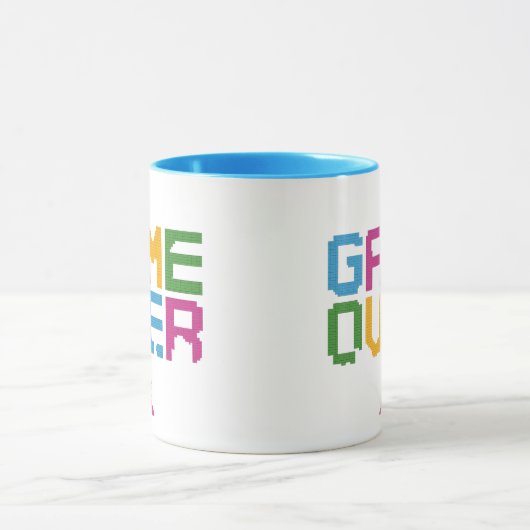 Game Over Gamer Mug – Retro Pixel Gaming Coffee  Mok (Midden)