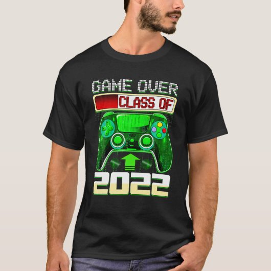 Game over klasse van 2022 Afstuderen Gift voor hem T-shirt (Voorkant)