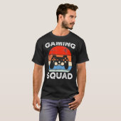 Game Squad  Retro Gamer Video Game Player T-shirt (Voorkant volledig)