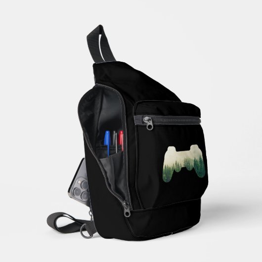 Gamecontroller en bosnatuur sling bag (Open)