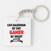Gamer Car Salesman Sleutelhanger (Achterkant)