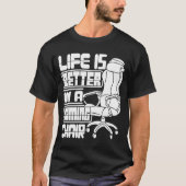 Gamer in een game-stoel Video Game Player T-shirt (Voorkant)