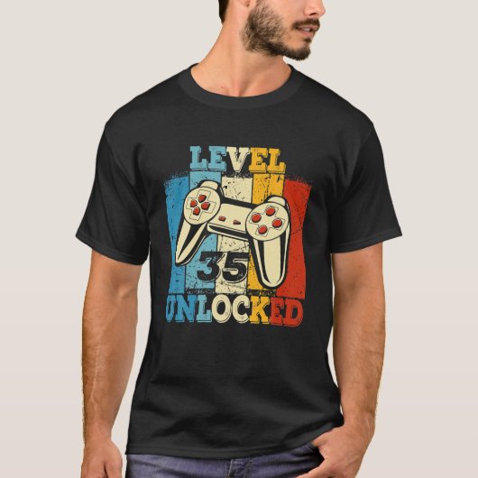 Gamer Level 35 ontgrendelde complete gamecontrolle T-shirt (Voorkant)