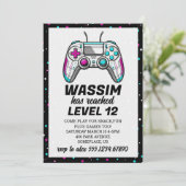 Gamer Level up Video Game Birthday Invite Kaart (Staand voorkant)