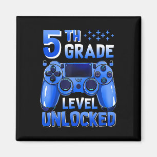 Gamer met 5e klas niveau ontgrendeld eerste school magneet