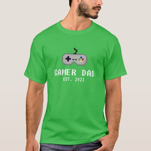 Gamer Pap Retro 8Bit Controller - Aangepaste datum T-shirt (Voorkant)