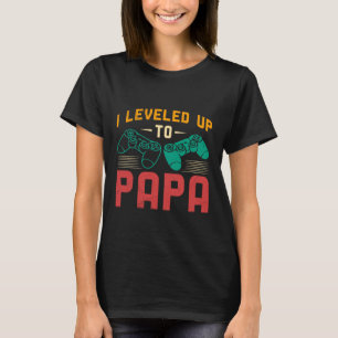 Gamer PAPA IS GEVORDERD NAAR PAPA Retro Grappige V T-shirt