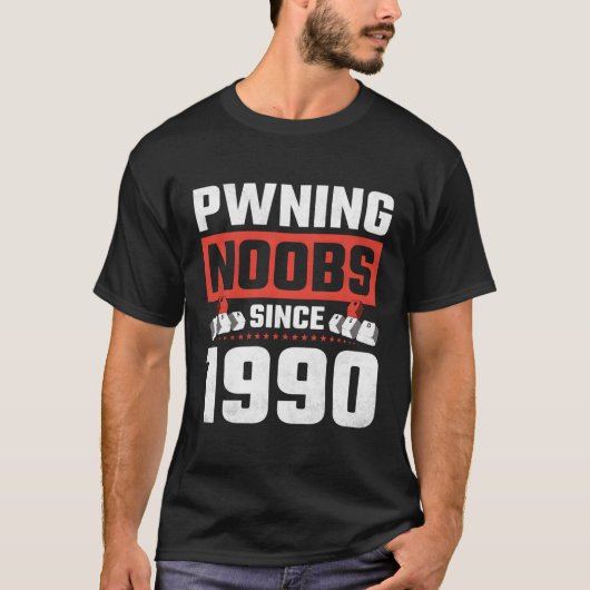 Gamer Pwning Noobs sinds 1990 Wasf Gaming T-shirt (Voorkant)