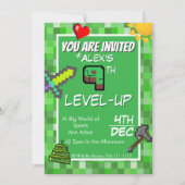 Gamer's Birthday Invitation Green Pixels Kaart (Voorkant)