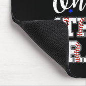 Games op 4e klas jongen dabbing eerste dag van sch muismat (Hoek)