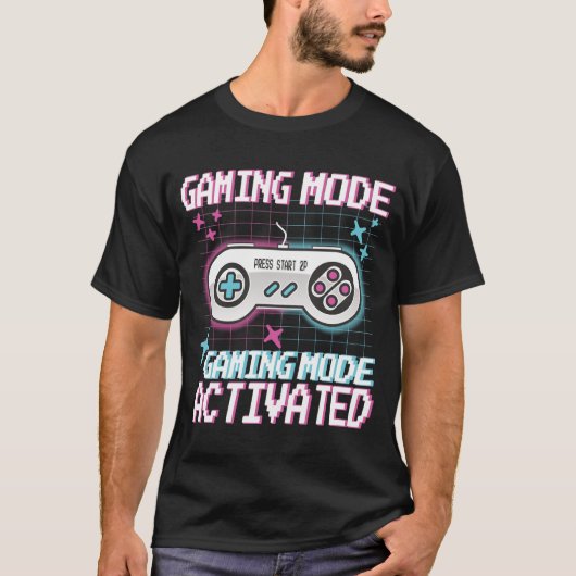Gaming Mode Activated – Retro Pixel Controller Des T-shirt (Voorkant)