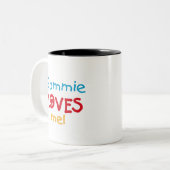 Gammie Loves Me T-shirts en geschenken Tweekleurige Koffiemok (Voorkant links)