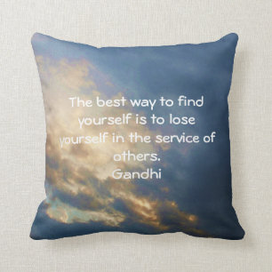 Gandhi Inspirerend citaat over Zelfhulp Kussen