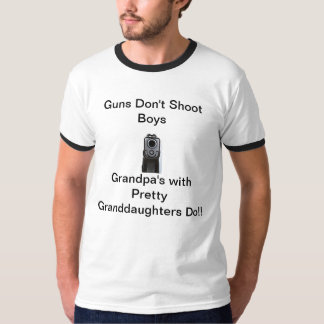 Gandpa's met  grootdochters doen dat t-shirt