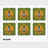 Ganesha in goudsbloem bloemen en gouden decoratie vierkante sticker (Vel)