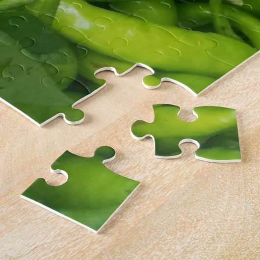 Ganglede puimsteen van groene hete paprika's legpuzzel (Zijkant)