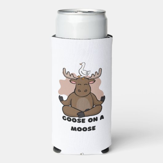 Gans op een Moose Dier Grappig Seltzer Blikjeskoeler (Seltzer Voorkant)