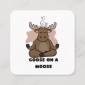 Gans op een Moose Dier Grappig Vierkante Visitekaartje (Achterkant)