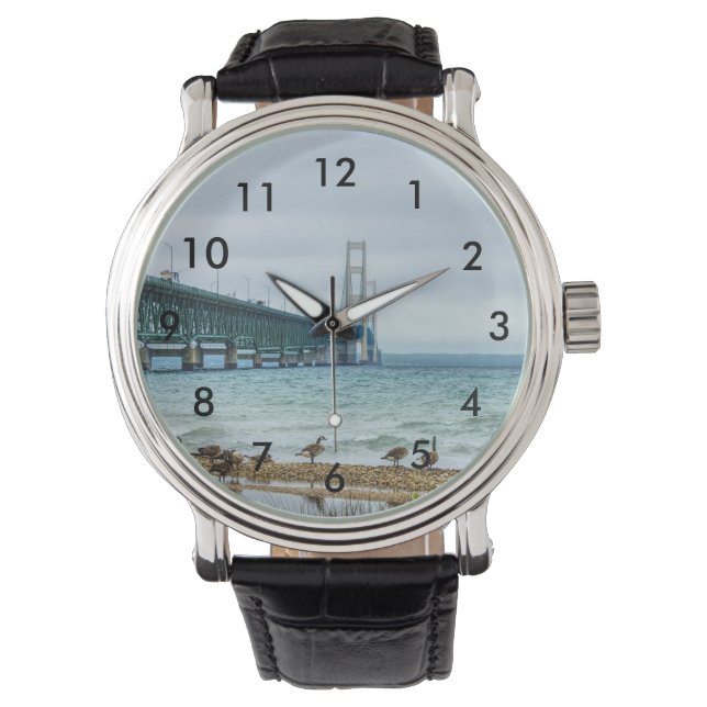 Ganzen bij Mighty Mac Horloge (Voorkant)